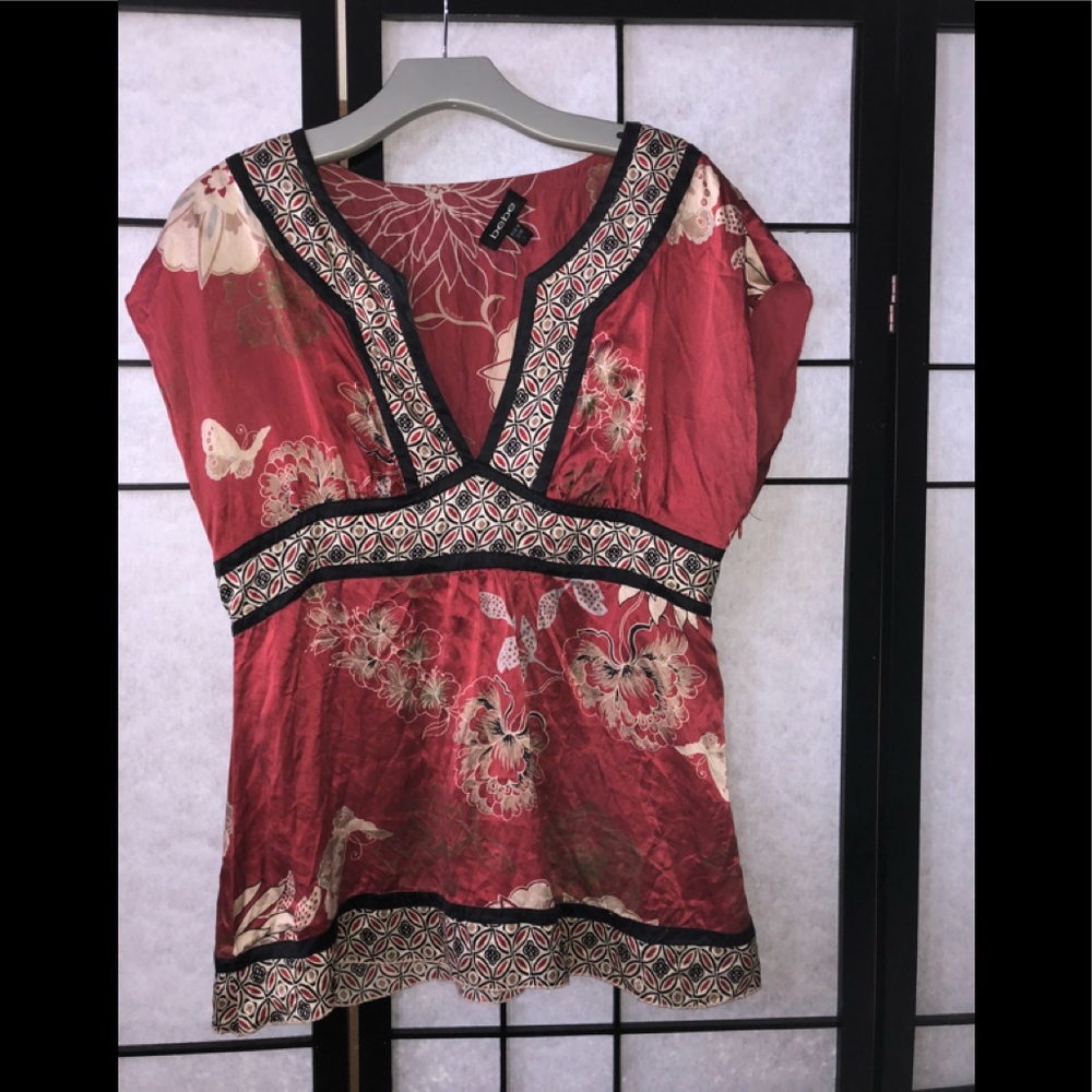 BEBE LARGE KIMONO RED TOP